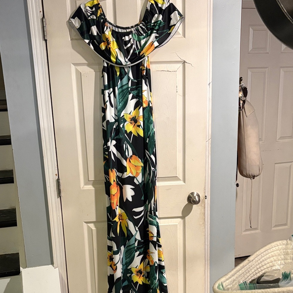 Floral Dress. Size XL
